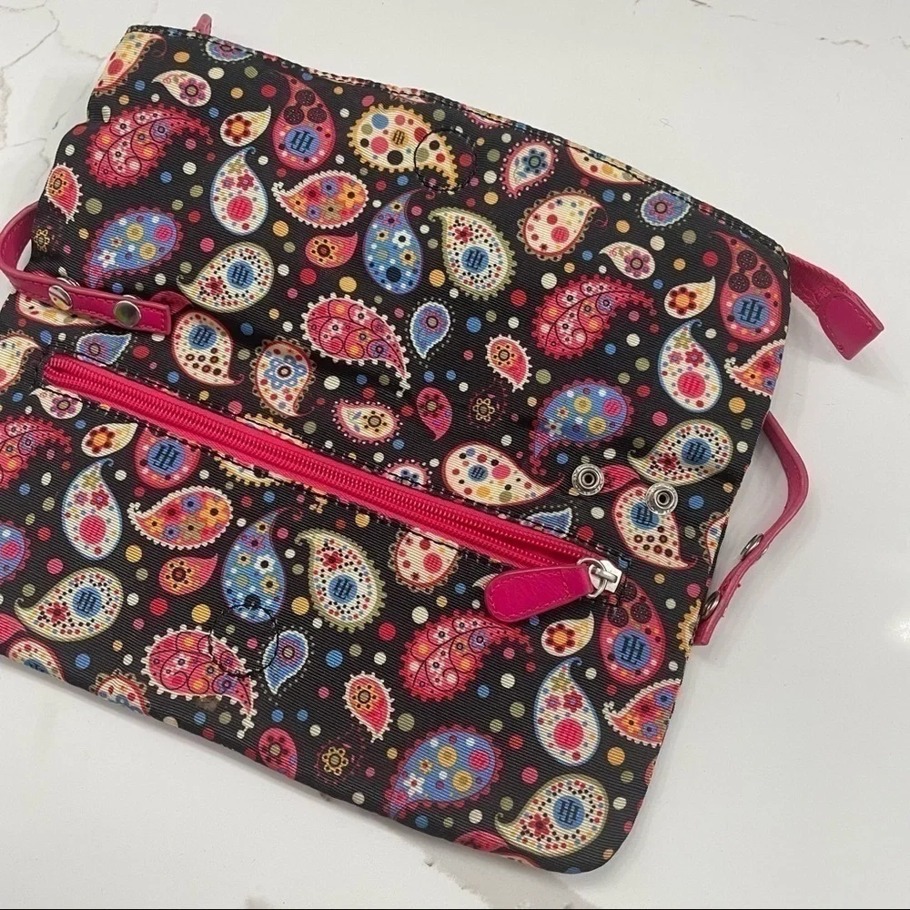 Tommy Hilfiger Convertible Clutch Colorful Removable Handle Zip Pockets Pink‍